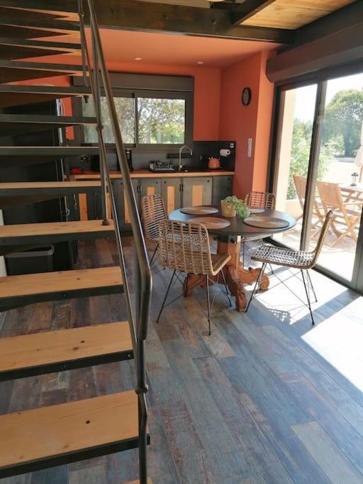 Gite Cosy Au Coeur Du Luberon Lagnes Eksteriør bilde