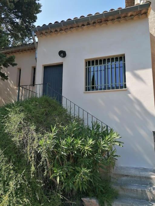 Gite Cosy Au Coeur Du Luberon Lagnes Eksteriør bilde