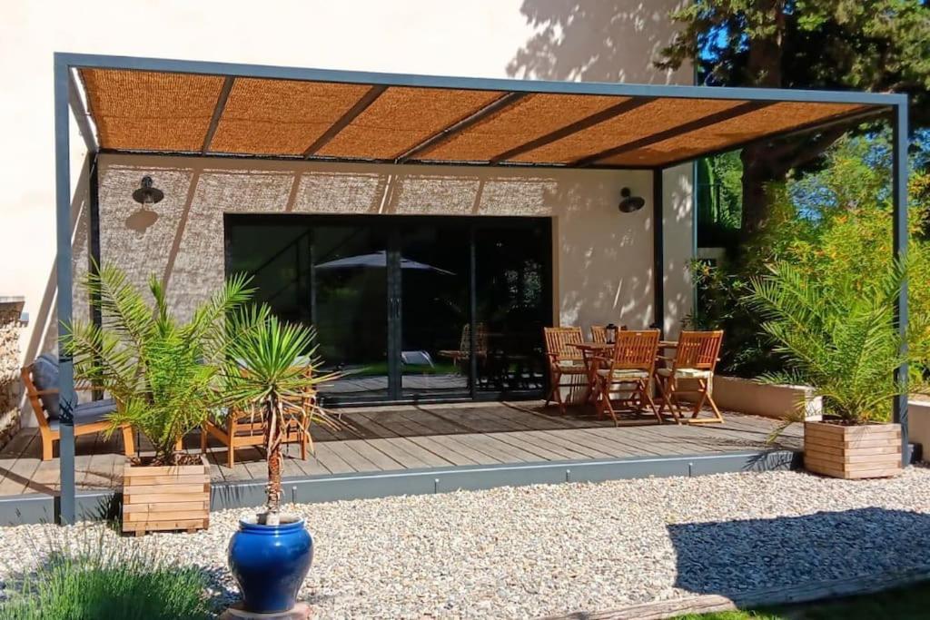 Gite Cosy Au Coeur Du Luberon Lagnes Eksteriør bilde